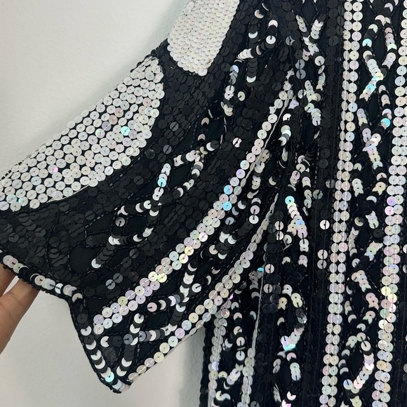 Vintage Royal Feelings Silk Black/White Sequin Blouse Size M - Picture 2 of 6